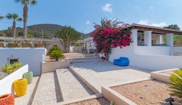 Resa Estates Ibiza te koop san Jose for sale 7 bedrooms apartment house 3.jpg